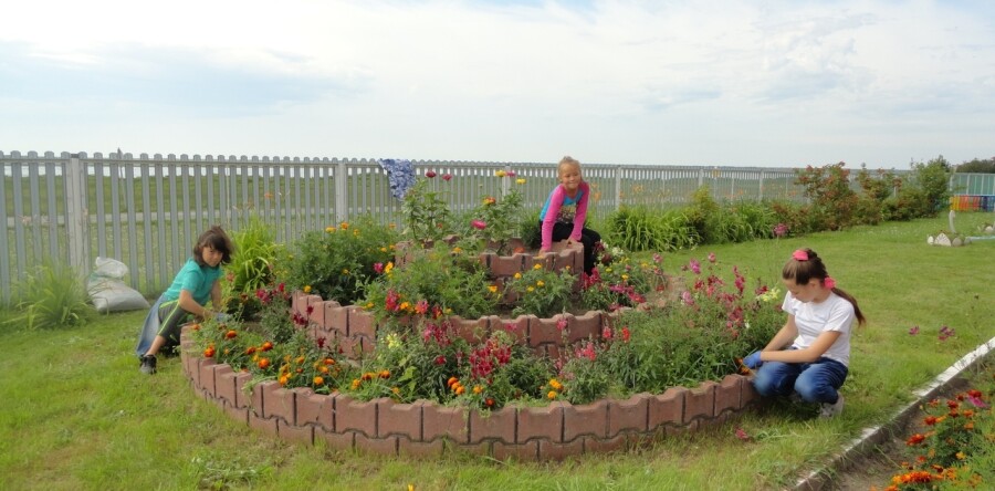 Благоустройством любимого села