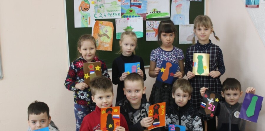 Поздравления от дошколят