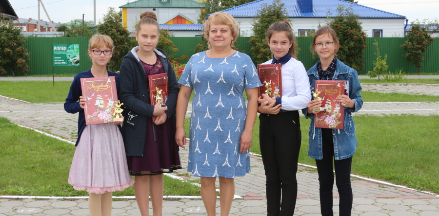 Дорогим выпускникам