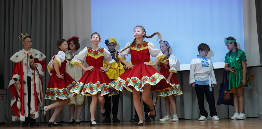 Районная игра КВН “Веселая семейка – 2024”